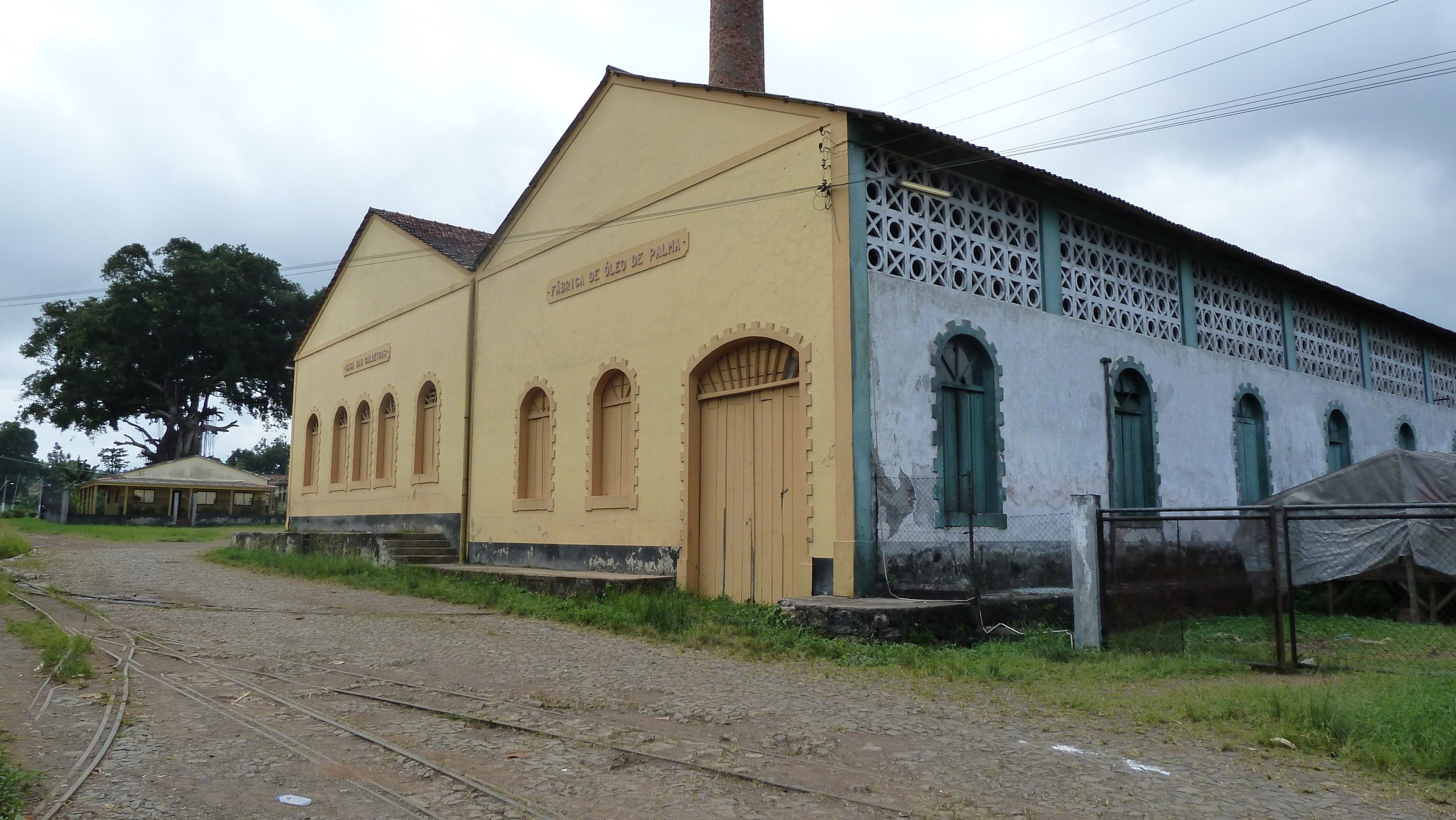 Altes Fabrikgebäude